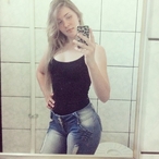 Profil de Lenya, 25 ans, Milf à Beauraing (Namur)